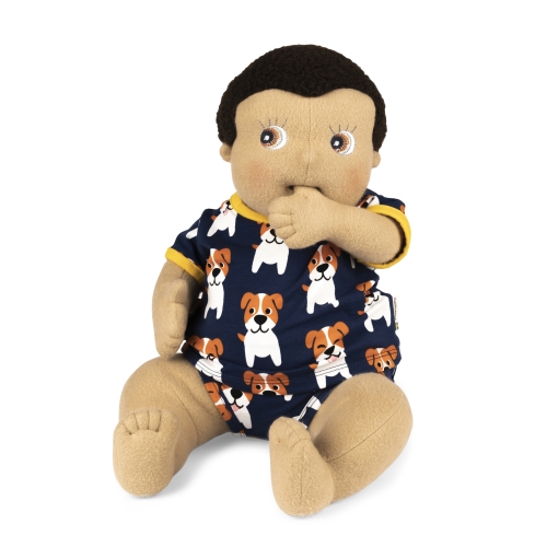 Rubens Barn Baby-Puppe Max im Maxomorra-Hunde-Outfit, Daumen am Mund
